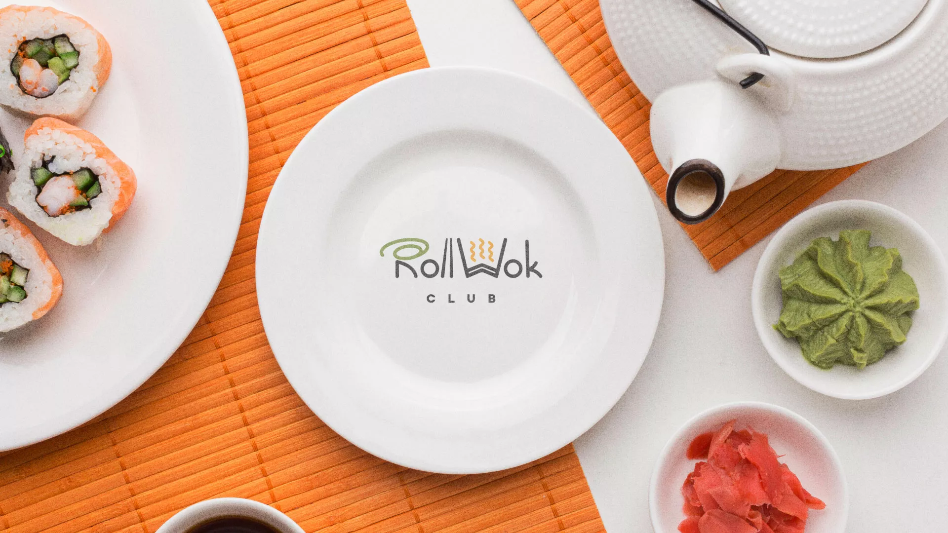 Разработка логотипа и фирменного стиля в Жуковке для суши-бара «Roll Wok Club»